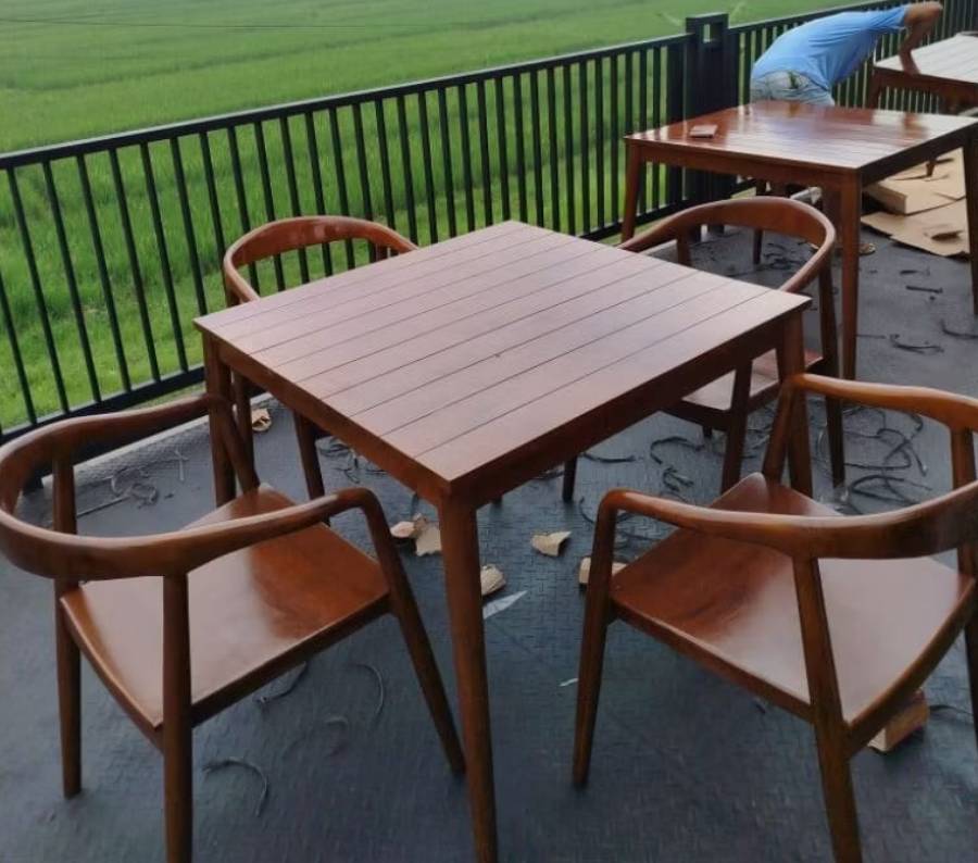 Meja Kursi Minimalis Cafe